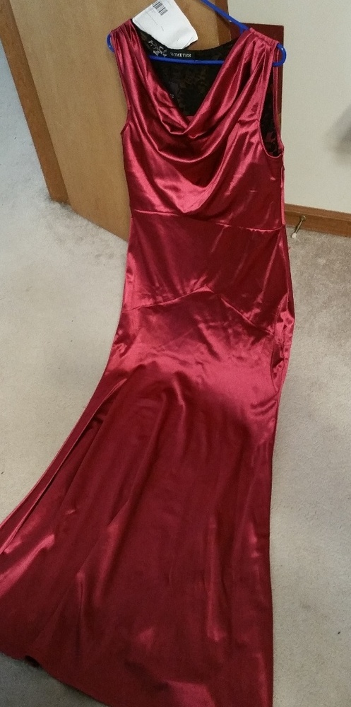 Dress - Picture 2 of 2